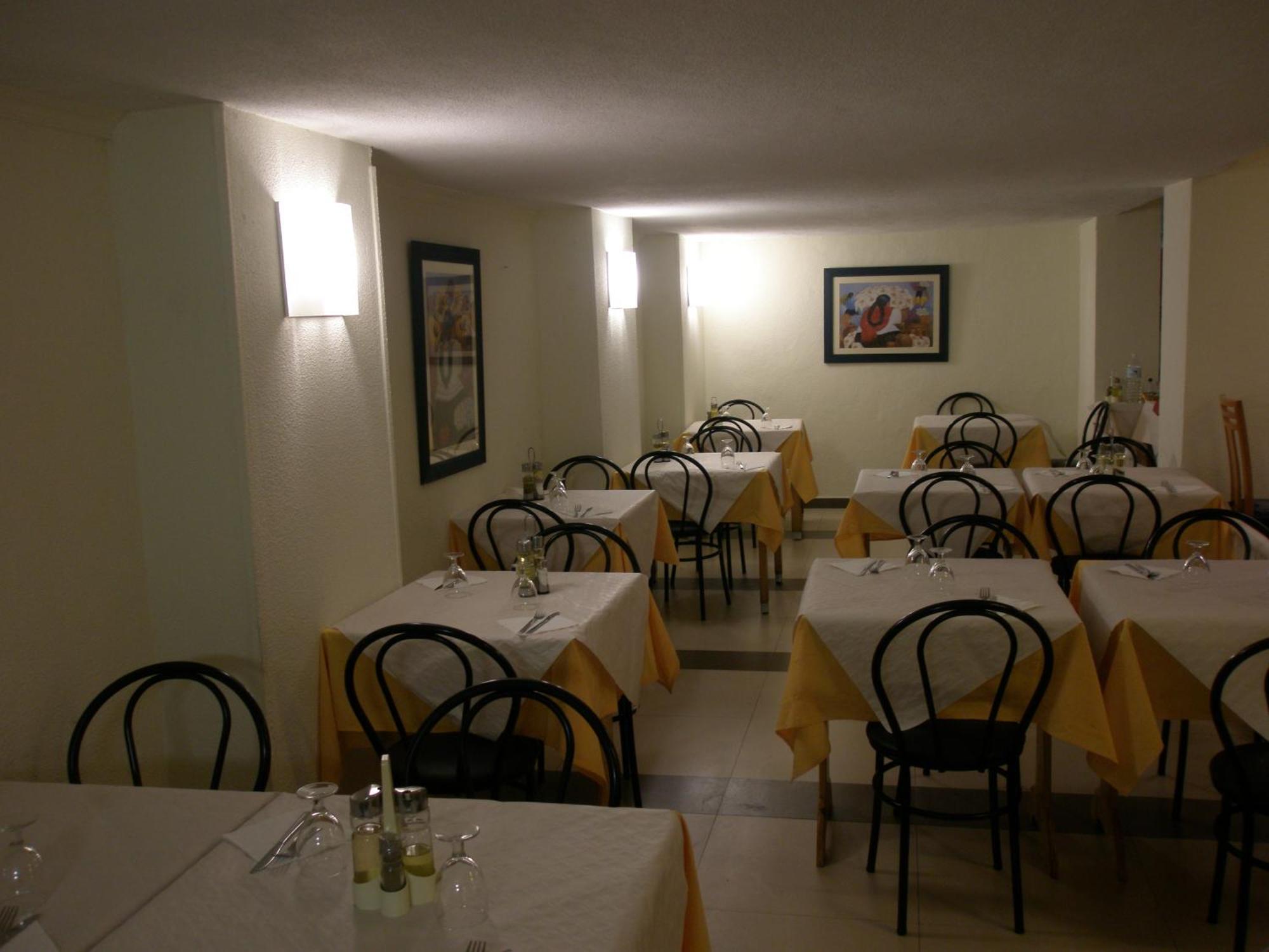 Hotel Mayna Benidorm Ngoại thất bức ảnh
